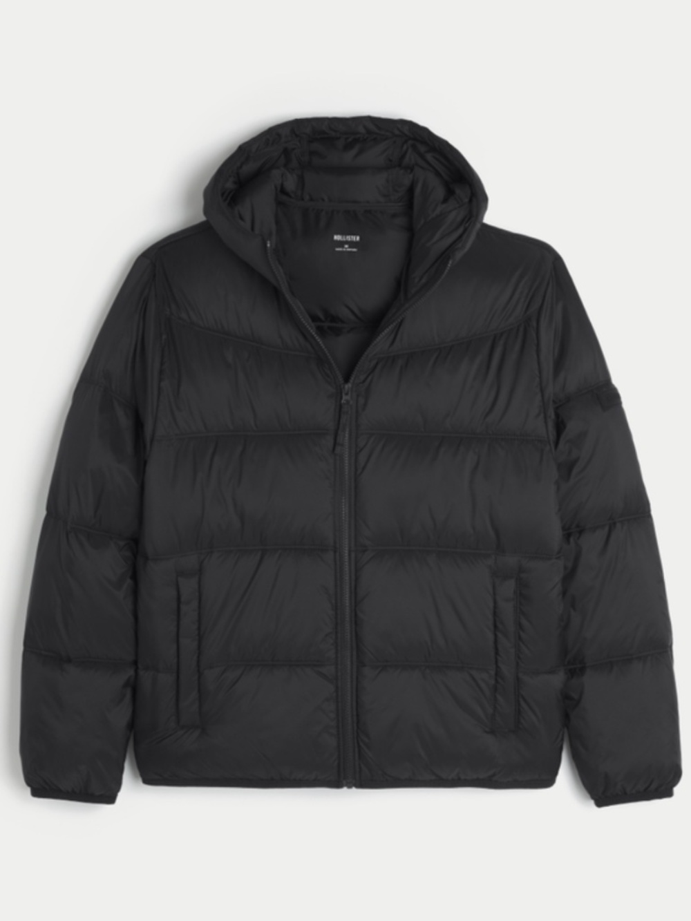 Hollister Men’s Hooded Puffer Jacket in Black, Large, Like New